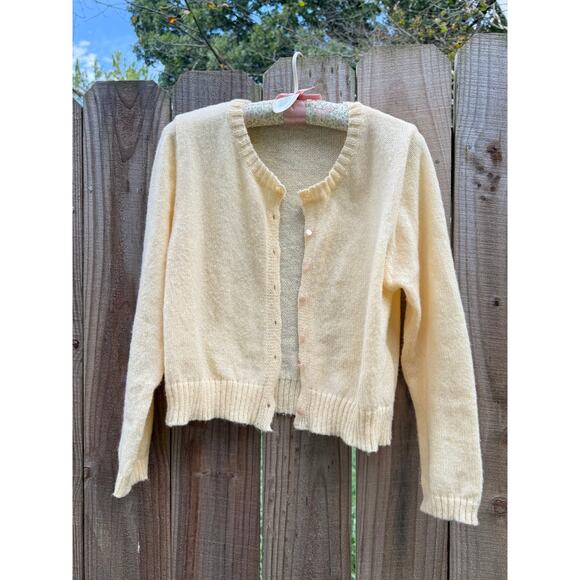 Vintage Buttercream Cardigan – Soft Knit - Cottagecore Fairycore Soft pastel - Picture 1 of 5